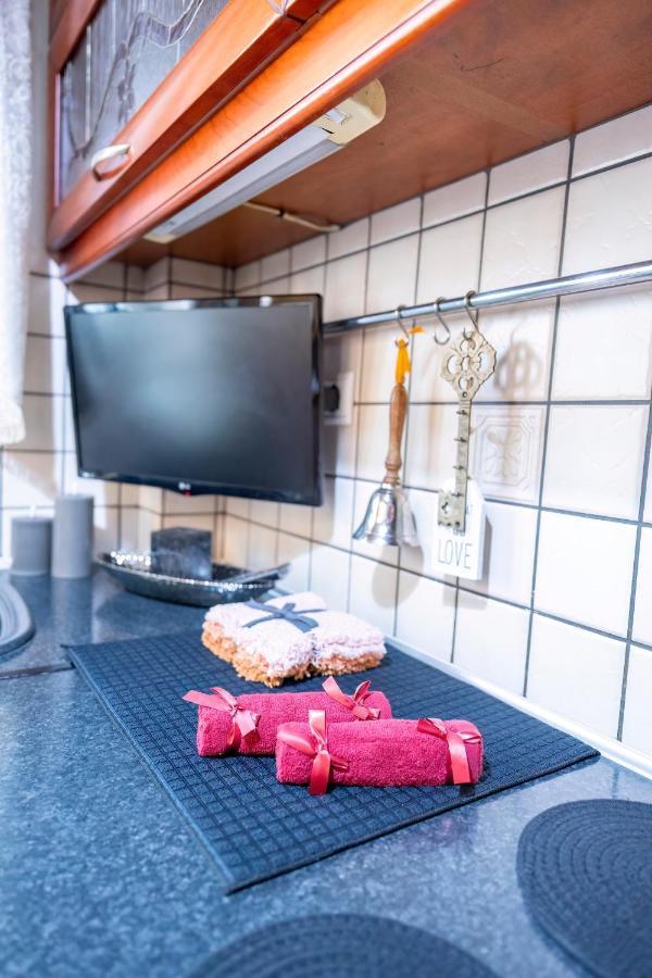 Vasilis Luxury Apartment อิโออันนินา ภายนอก รูปภาพ
